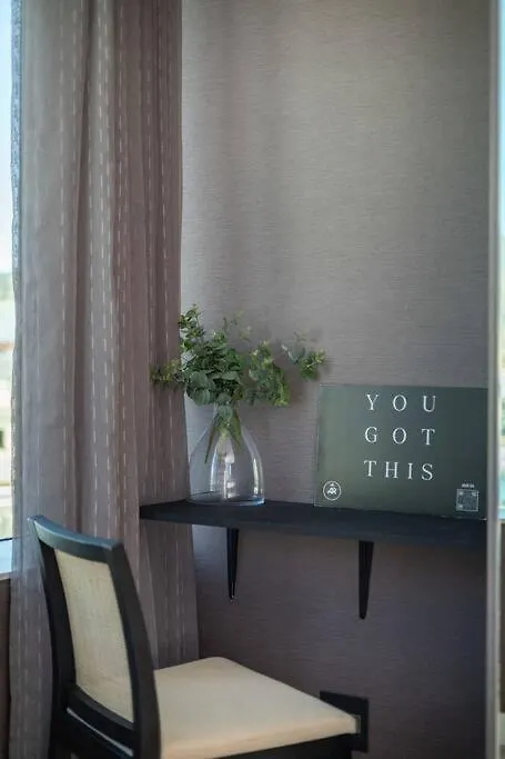 Luxury Elegant Designer Two Bed - Ac & Views Apartment Cape Town