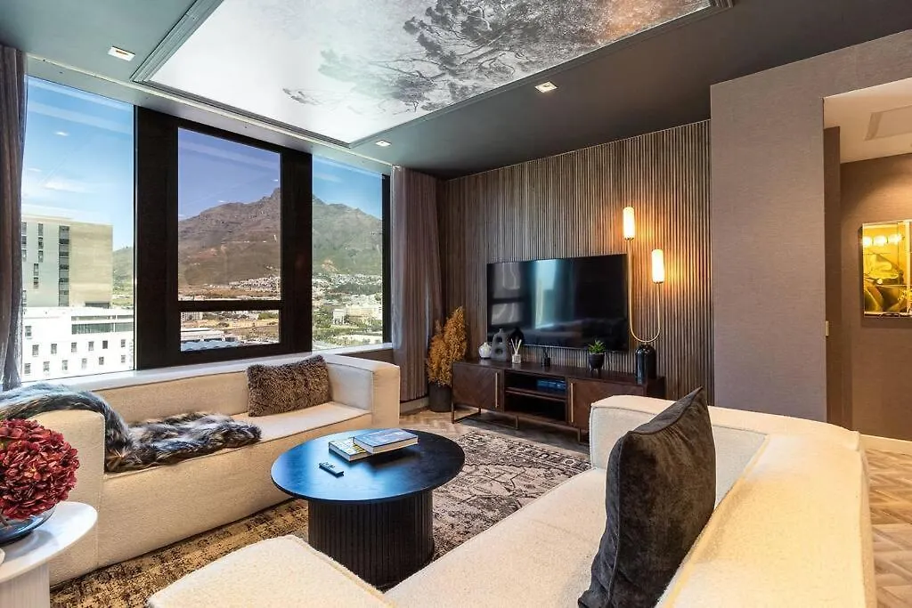 Luxury Elegant Designer Two Bed - Ac & Views Apartment Cape Town 0*,